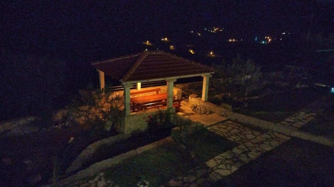 Luce Villa Omis