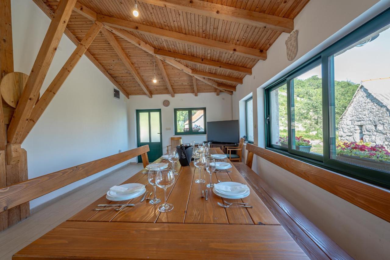 Luce Villa *