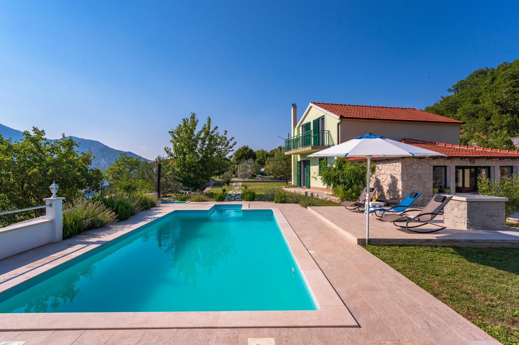 Luce Villa *