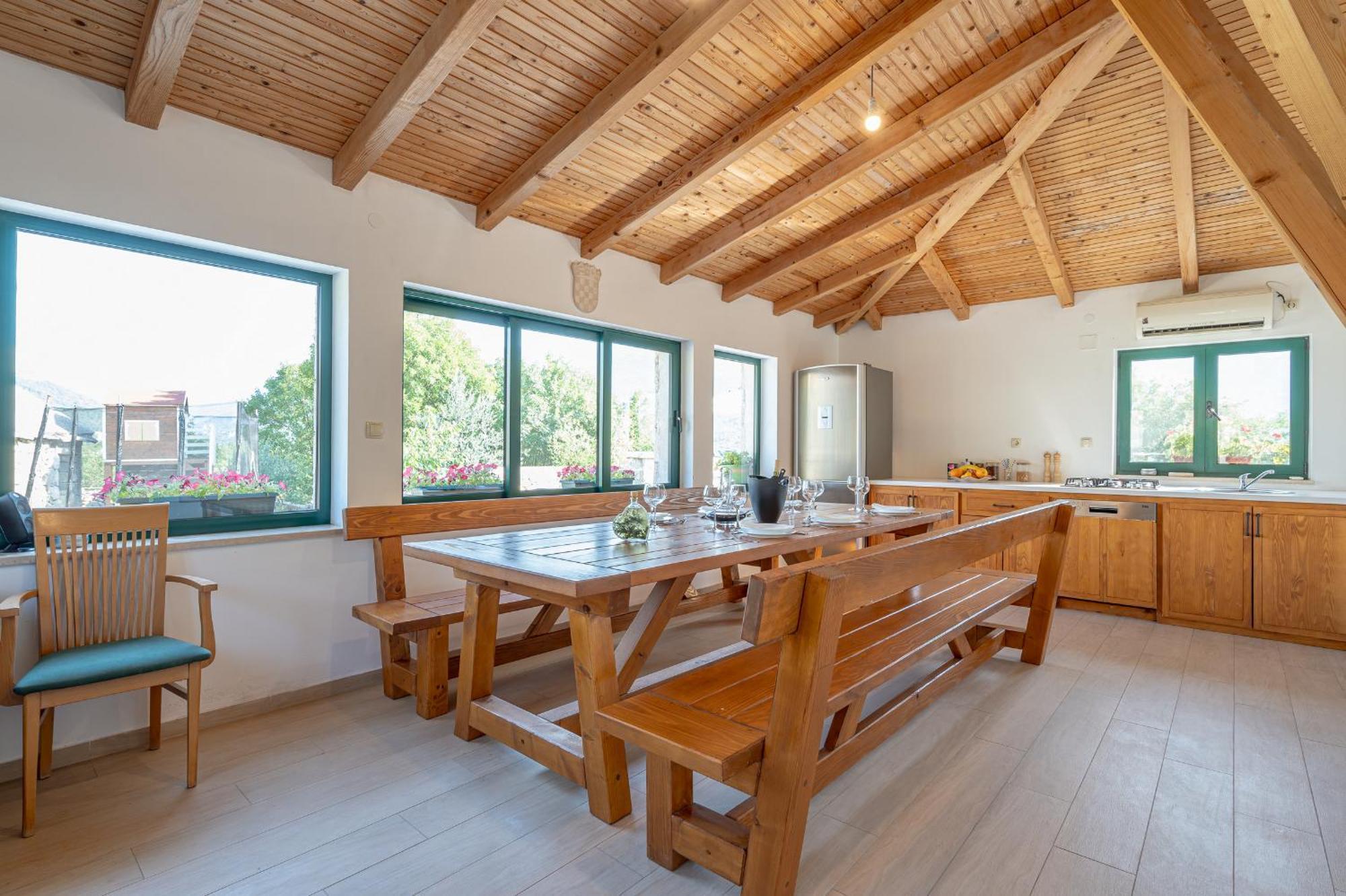 Luce Villa *